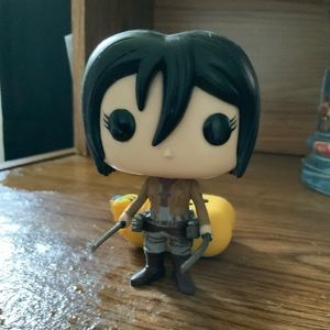 mikasa attack on titan vinyl funko pop figurine